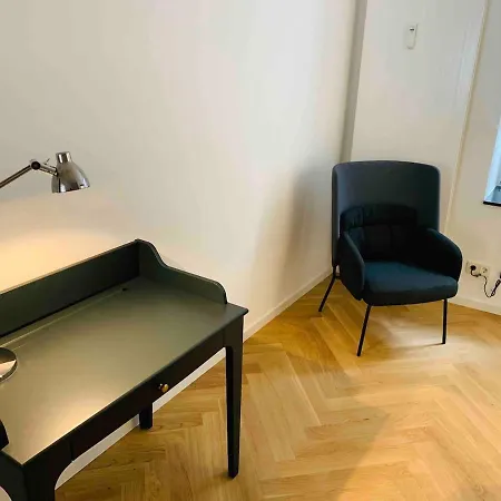Herzstueck Im Belgischen Viertel In * Cologne