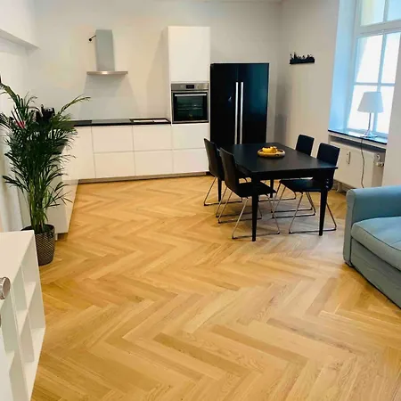 Herzstueck Im Belgischen Viertel In 아파트