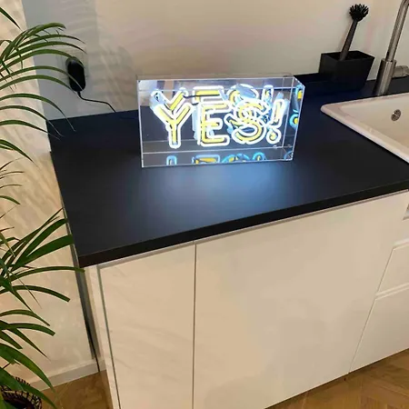 Herzstueck Im Belgischen Viertel In Apartmán
